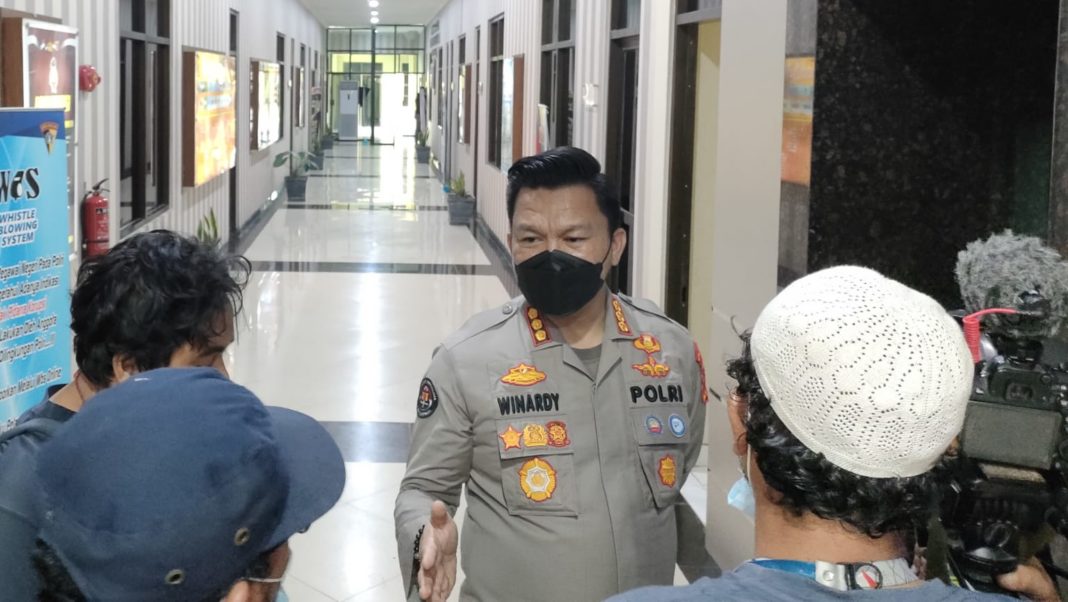 Demo Tolak Kenaikan Harga BBM di DPR Aceh Ricuh