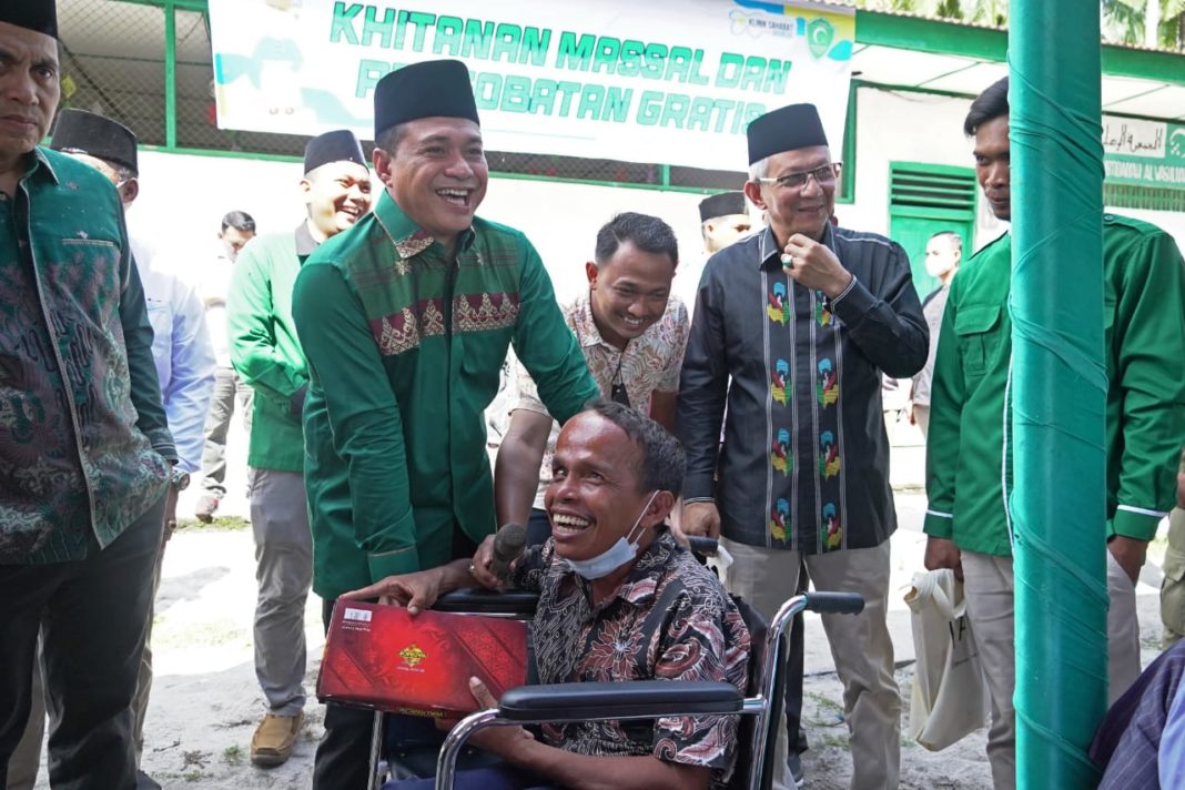Bupati Zahir minta warga Batu Bara yang sakit segera didata dan diobati.
