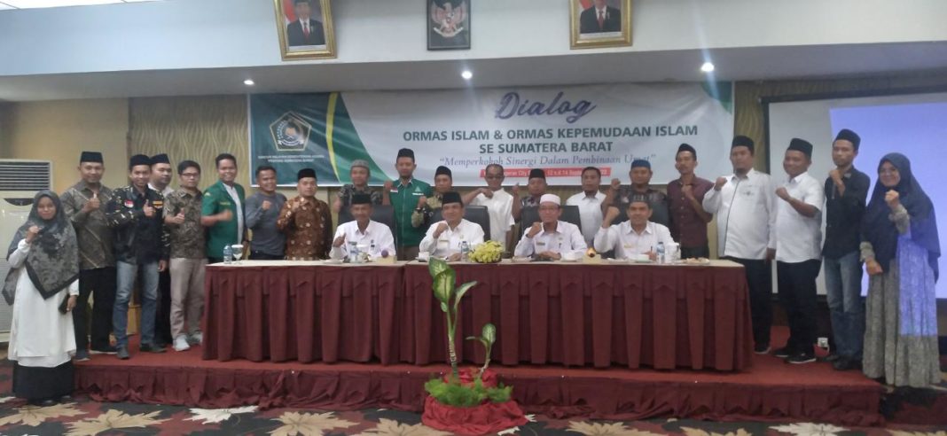 50 Tokoh Muda Islam Ikuti Dialog Kepemudaan Bersama Kanwil Kemenag Sumbar
