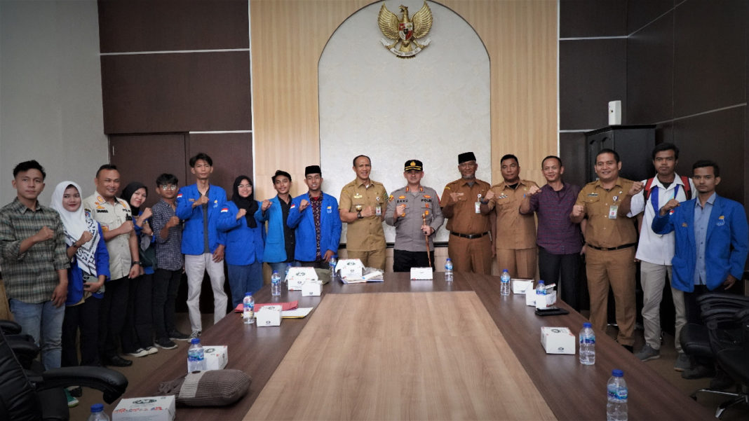 Tolak Kenaikan BBM di Langkat