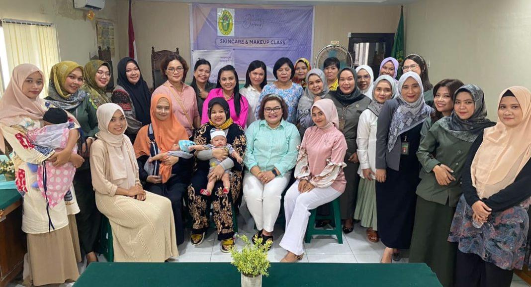Dharmayukti Karini Rantauprapat Cantik bersama Wardah