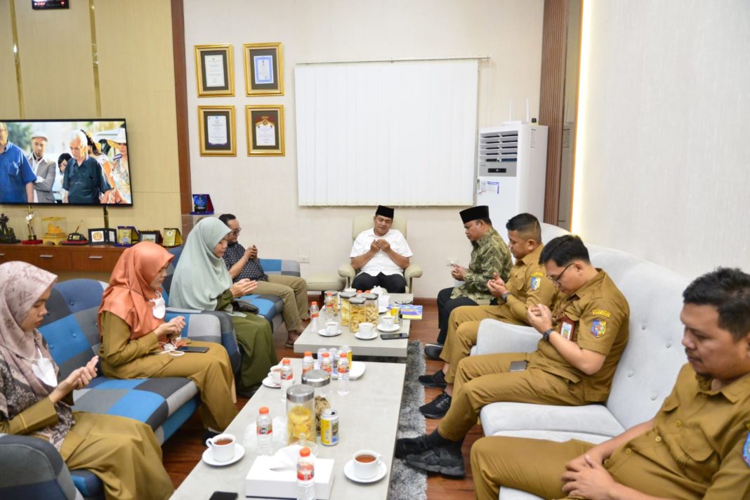 Bupati Zahir Lepas Kafilah MTQ VI Korpri Tahun 2022