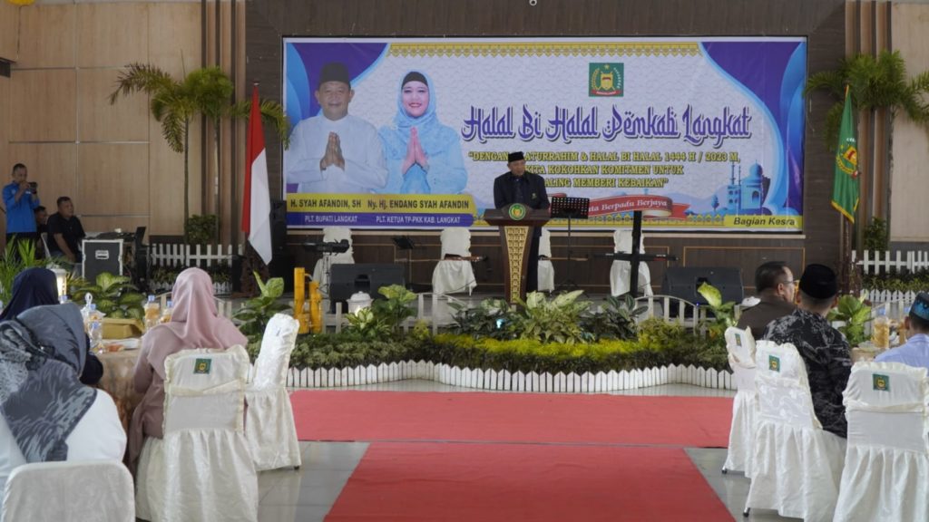 Halalbihalal dan Hadiri Pengukuhan LPTQ Langkat