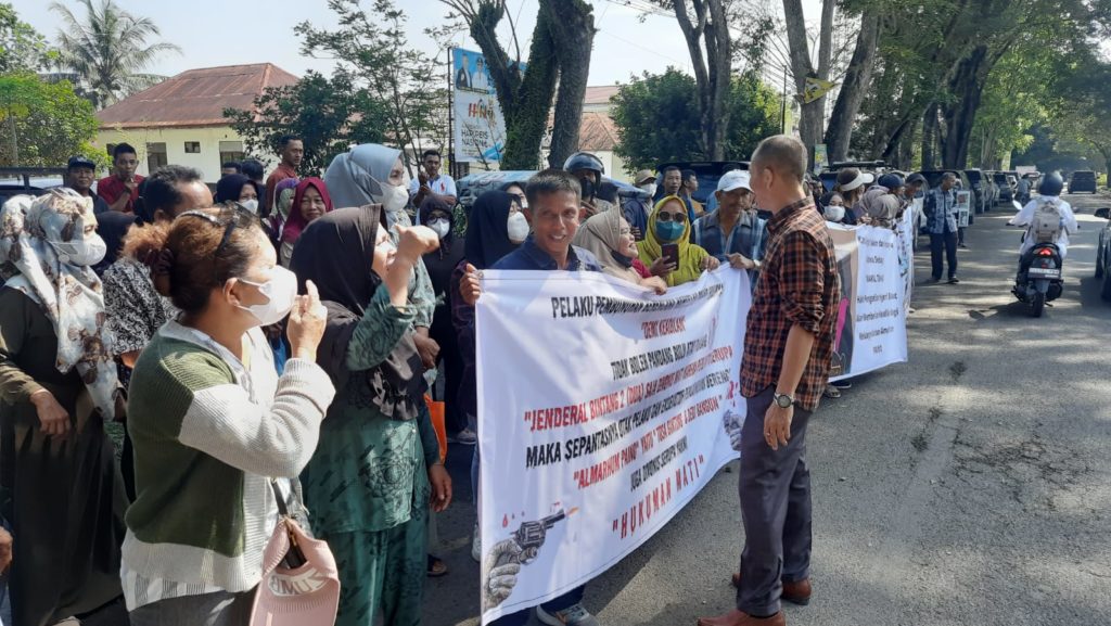 Sidang Perdana Kasus Pembunuhan Eks DPRD Langkat