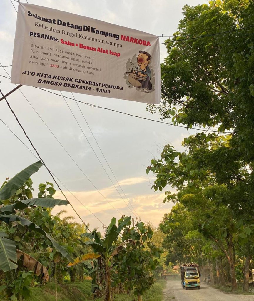 Viral Spanduk Narkoba di Langkat