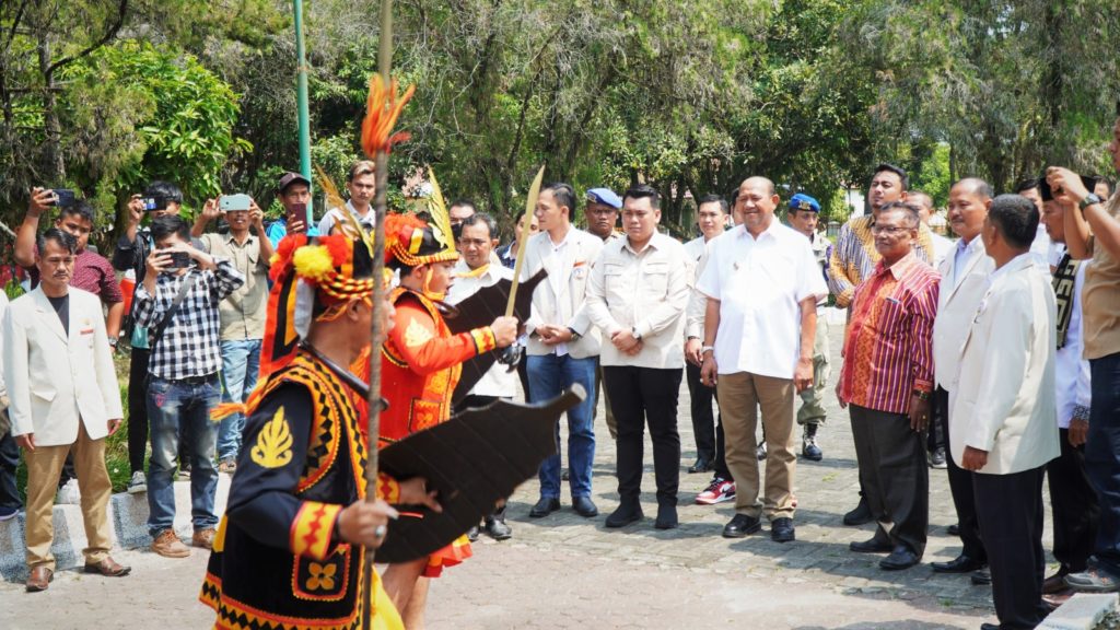 Pelantikan Himpunan Masyarakat Nias Indonesia