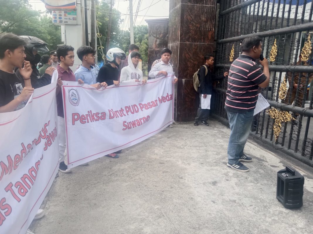 Dirut PUD Pasar Medan