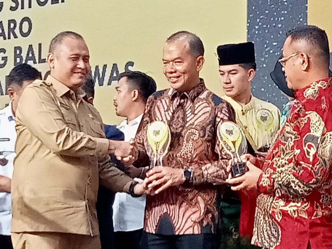 Penghargaan Kabupaten Informatif