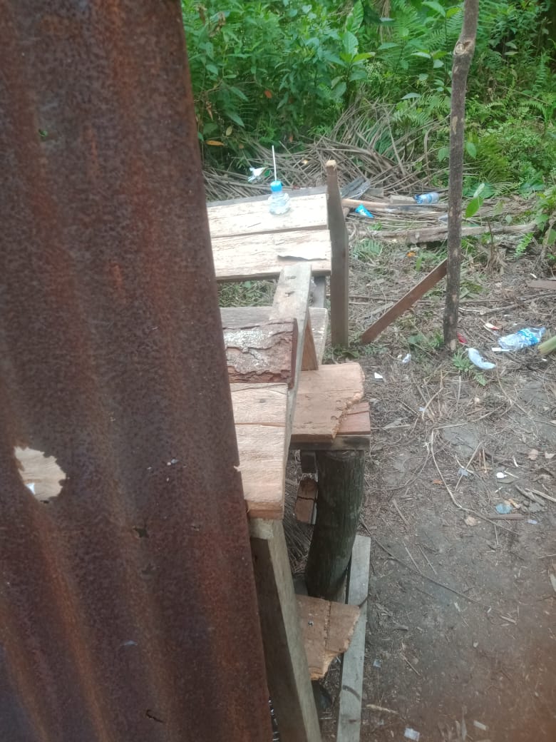 Bangun Kibarkan Bendera Aktivitas Narkoba di Semak-semak Jalan Baru Labuhanbatu