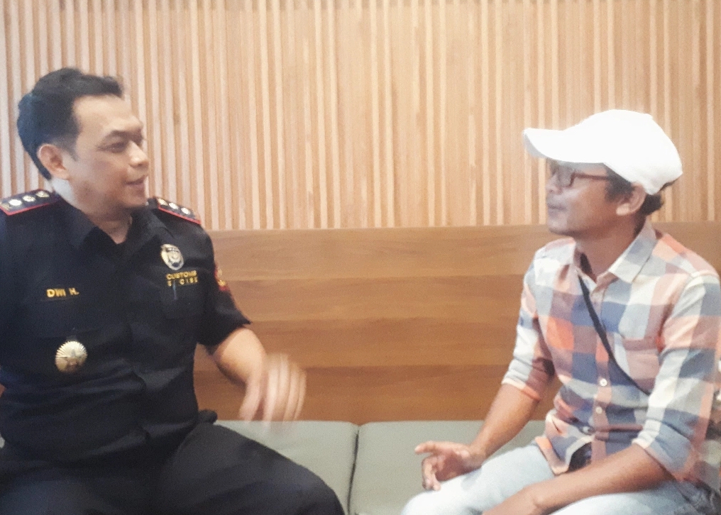 Wawancara Wawancara Khusus