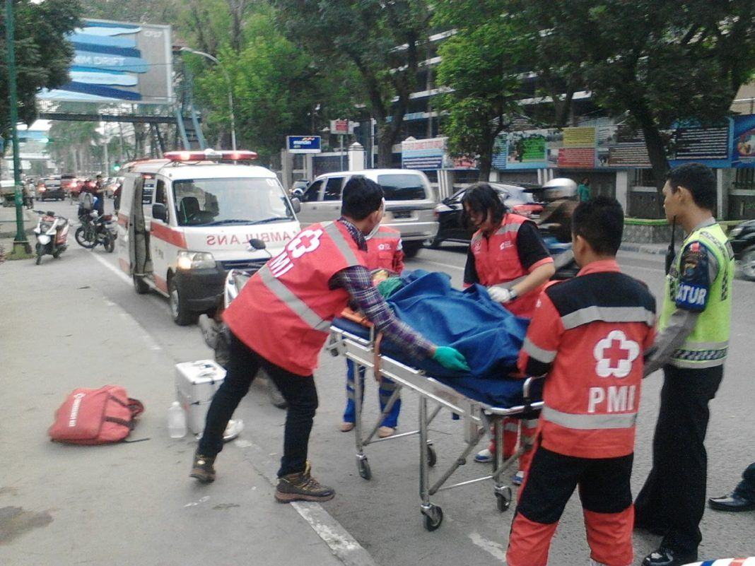 Korban saat dievakuasi ke Rumah Sakit Pirngadi Medan