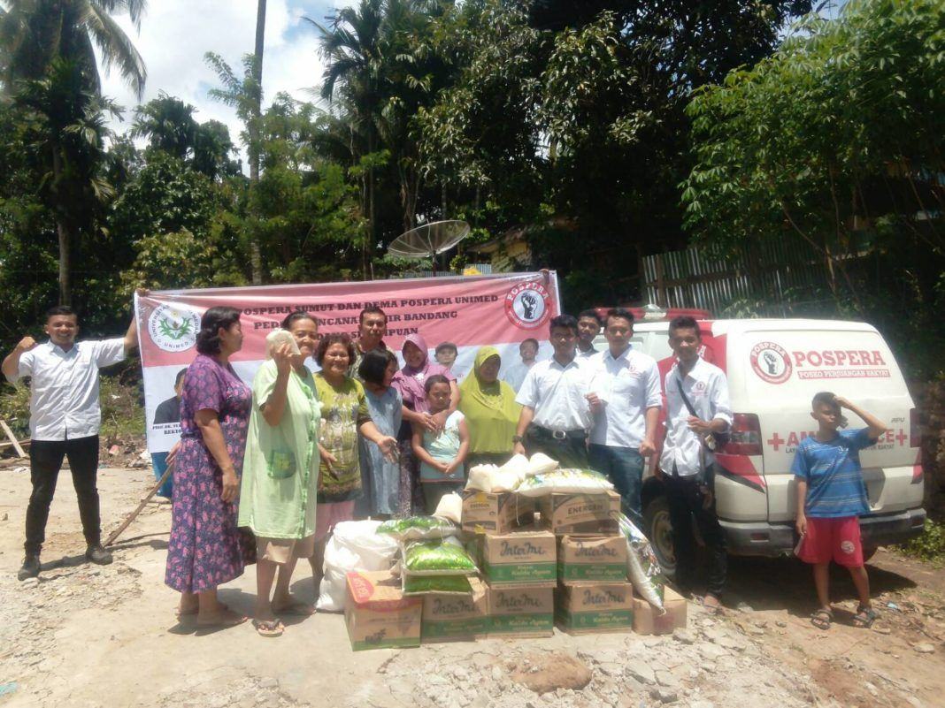 DPD DEMA Pospera Sumut dan Unimed Serahkan Bantuan Kepada korban Banjir Padang Sidempuan