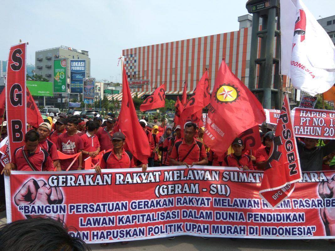 Demo Buruh Medan, Massa GERAM Sudah Kumpul di Bundaran Gatsu