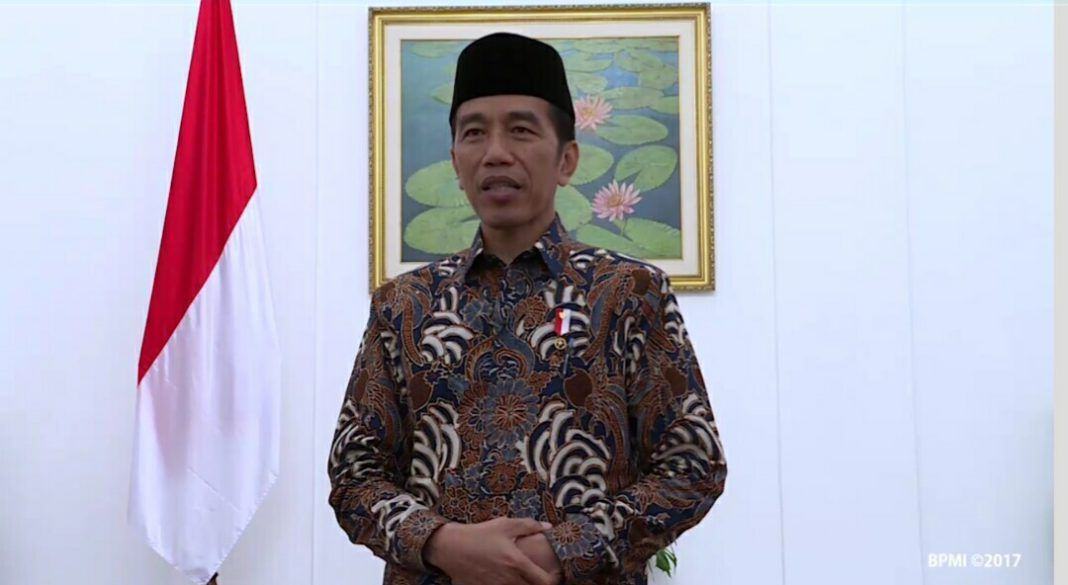 Presiden Jokowi saat menyampaikan ucapan selamat berpuasa, Jumat (26/5).