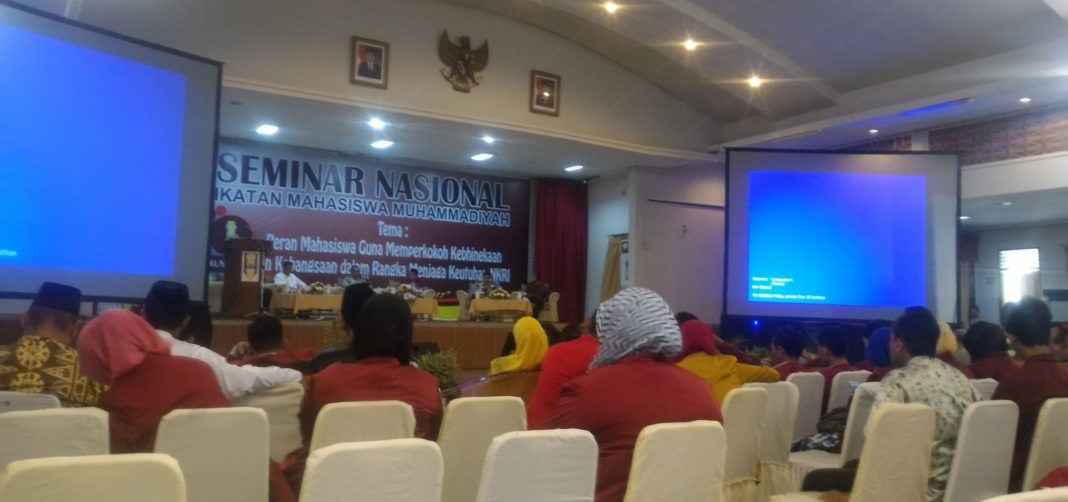 Seminar IMM di Medan Kapolri