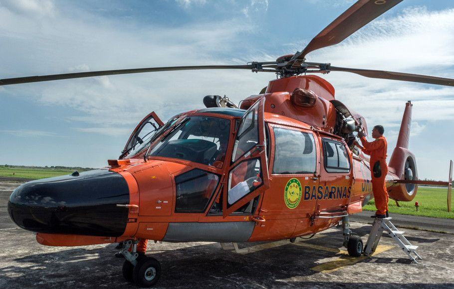 Helikopter Basarnas jenis AS-365 N3+