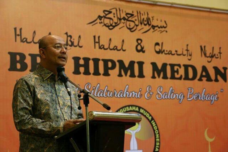 Foto: Walikota Medan Drs H T Dzulmi Eldin S Msi ketika menghadiri Halal Bi Halal BPC HIPMI Medan di Hotel Le Polonia, Senin (24/7).