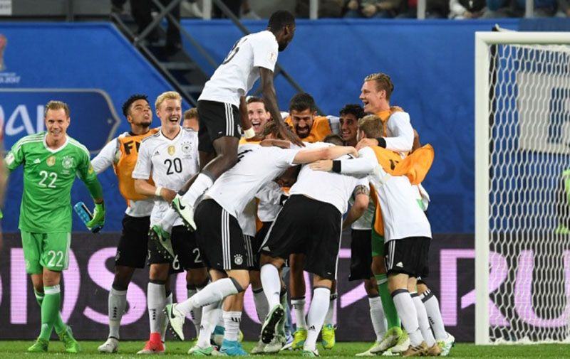 Timnas Jerman merayakan keberhasilan menjuarai Piala Konfederasi 2017 (Foto: AFP/Kirill Kudryavtsev)