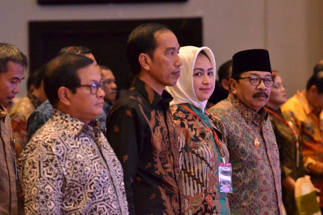 Foto: Presiden Jokowi saat hadir pada penutupan Rakernas XII APEKSI Tahun 2017, di Savana Hotel & Convention, Kota Malang, Jatim, Kamis (20/7).