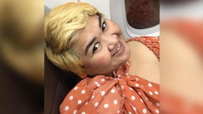 Pretty Asmara ditangkap di kawasan Jakarta Utara. Ia kini masih menjalani pemeriksaan intensif Direktorat Narkoba Polda Metro Jaya. (Screenshoot via Instagram/@prettyasmara)