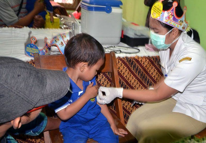 Kementerian Kesehatan (Kemenkes) mengimbau masyarakat, khususnya yang memiliki anak kecil, agar tidak ragu melaksanakan imunisasi Measles Rubela atau MR.