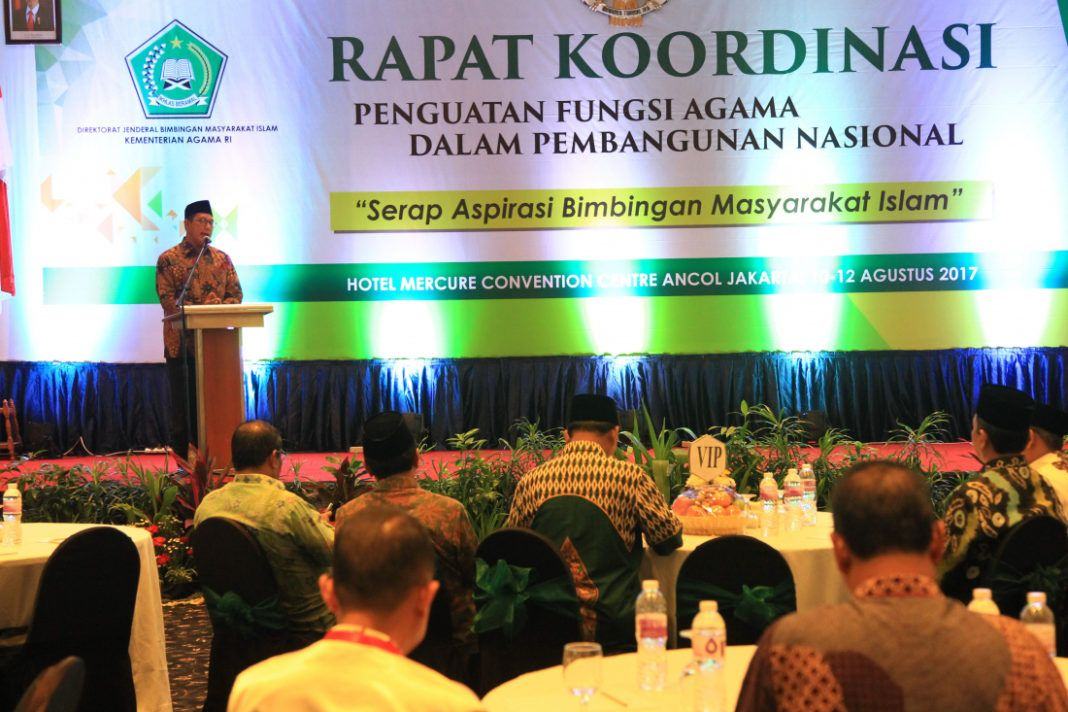 Foto: Menag Beri Sambutan pada Rakor Penguatan Fungsi Agama dalam Pembangunan Nasional, Jumat (11/8).