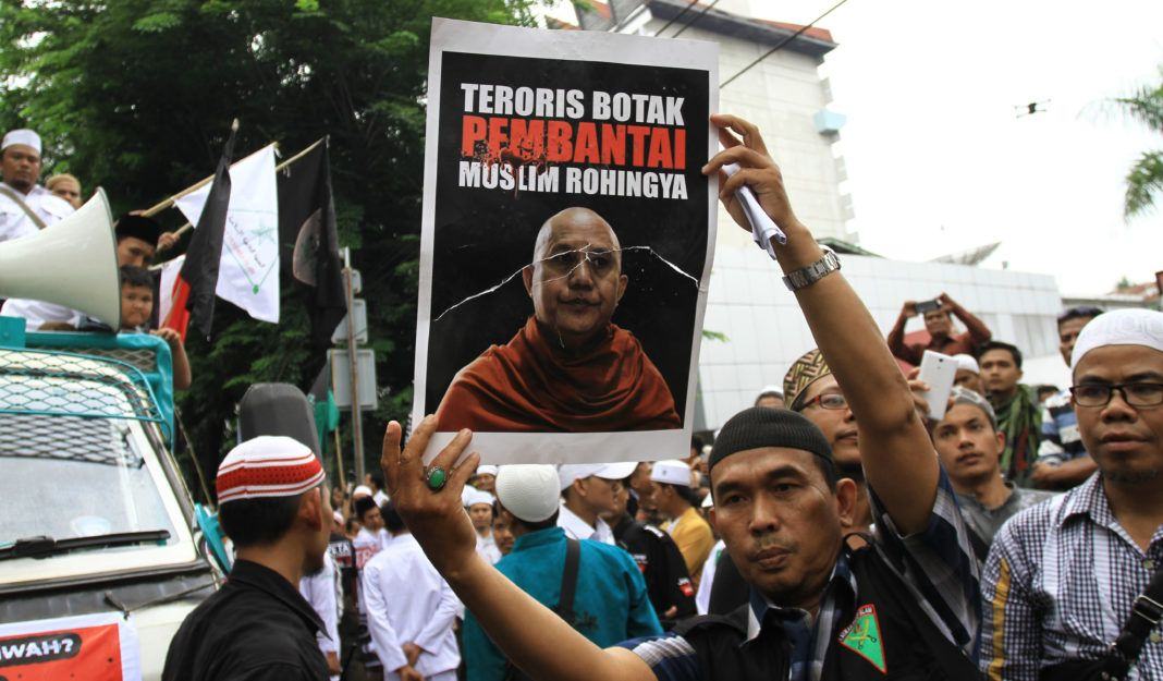 Demo Solidaritas Rohingya Medan