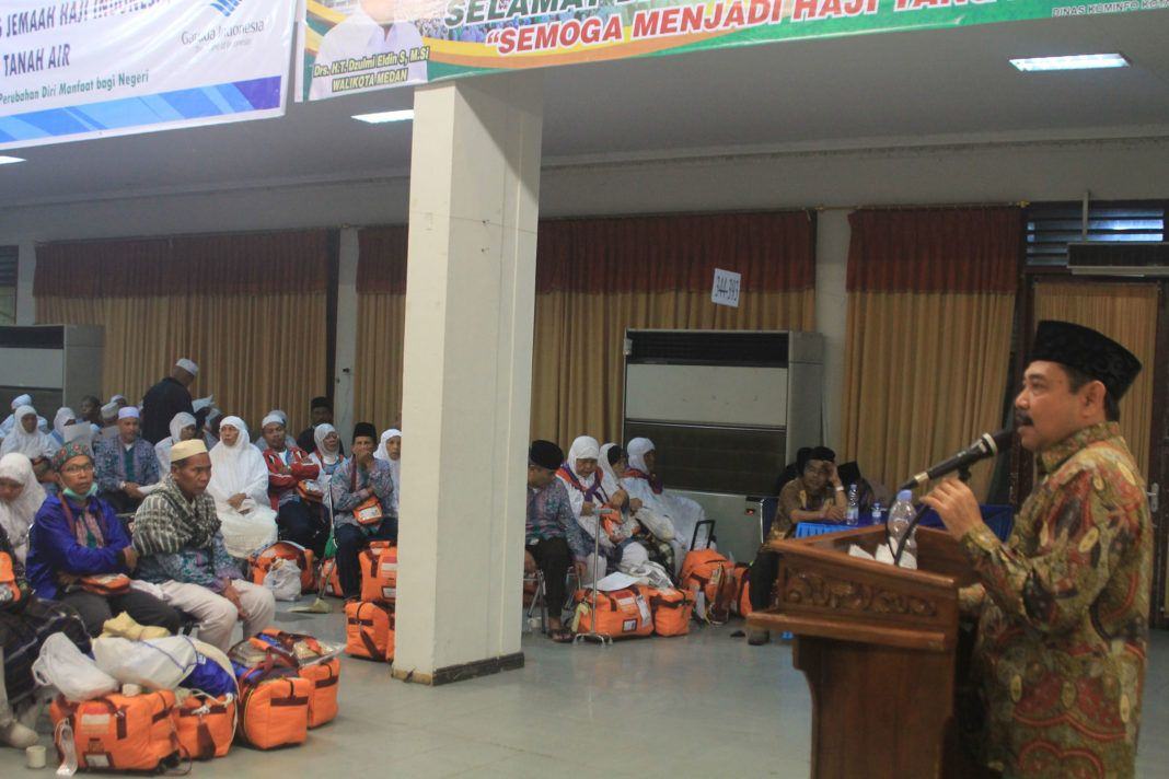 Foto: Sekretaris Daerah Kabupaten Labuhan Batu Ahmad Muflih saat memberikan sambutan.
