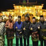 Festival Keraton Nusantara XI, Presiden Jokowi dan Tengku Erry Berpantun di Istana Maimun