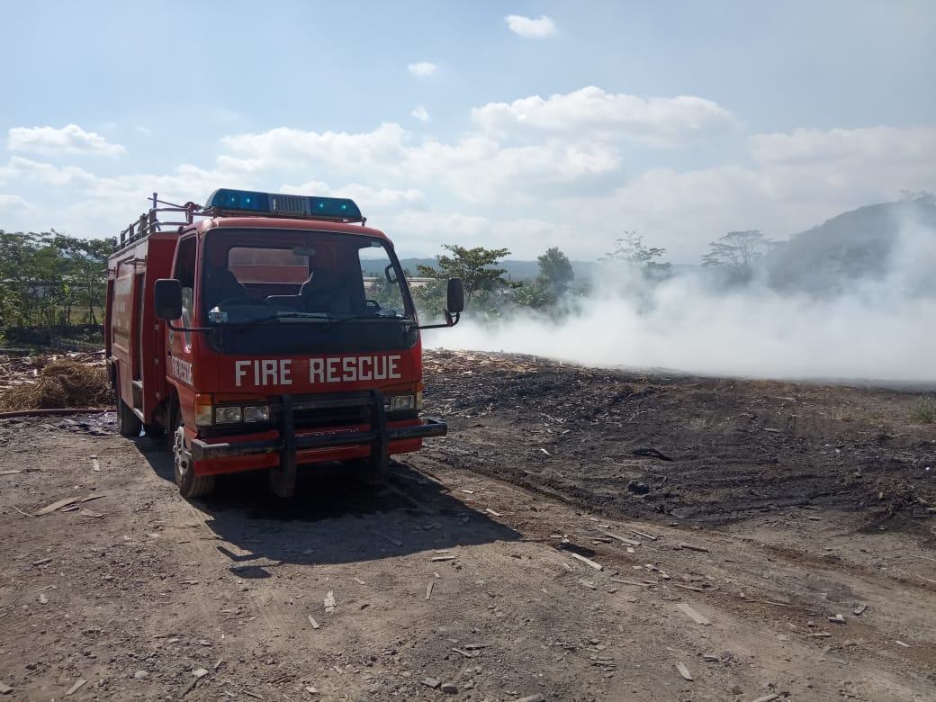 Tempat Pembuangan Limbah, Milik PT WBI Terbakar di Cilacap