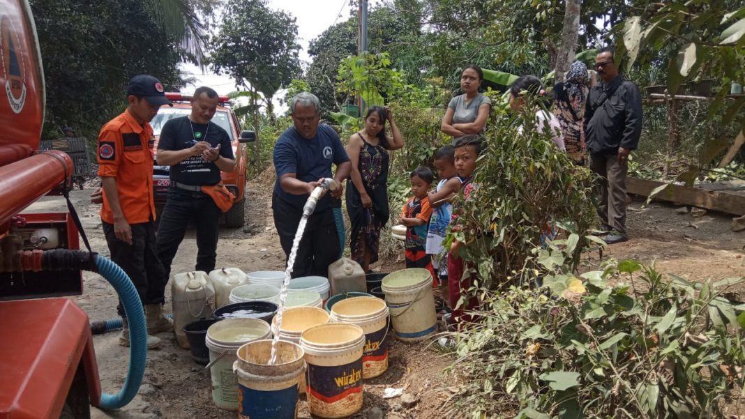 Musim Kemarau Ciamis, BPBD Distribusikan Air Bersih