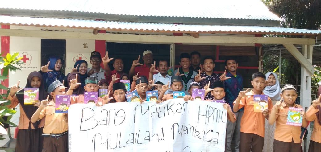 HMI Komisariat FDK UINSU, Donasikan Buku ke Taman Baca PMI Medan Denai