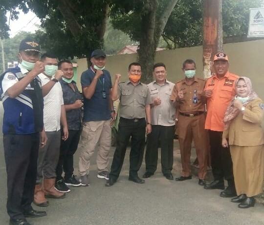 Antisipasi ISPA, PT Siringo-Ringo Bersama Pemkab Labuhanbatu Berbagi Masker