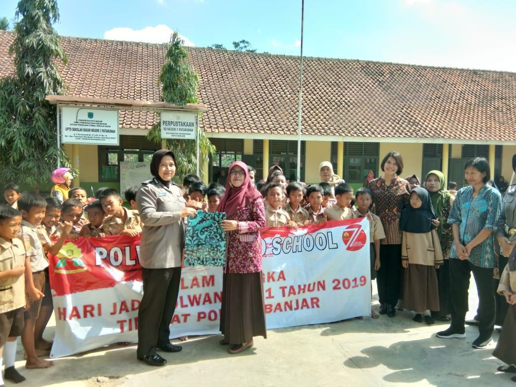 Polwan Banjar, Laksanakan Goes To School