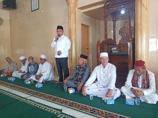 Bupati Labuhanbatu, Silaturahmi Dengan Jama'ah Mesjid Al-Ikhlas Aek Siranda