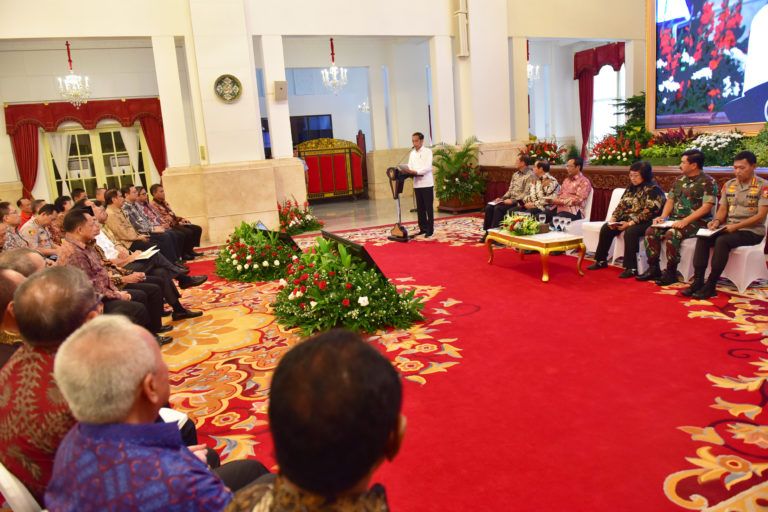 Jokowi Ancam Copot Kapolda/Pangdam Jika Gagal Atasi Karhutla