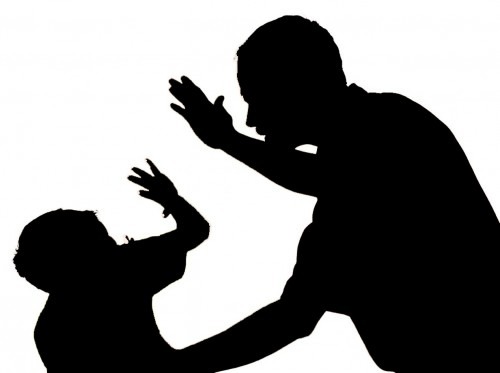 Bapak dan Ibu Kandung di Ranking Teratas Pelaku Kekerasan pada Anak