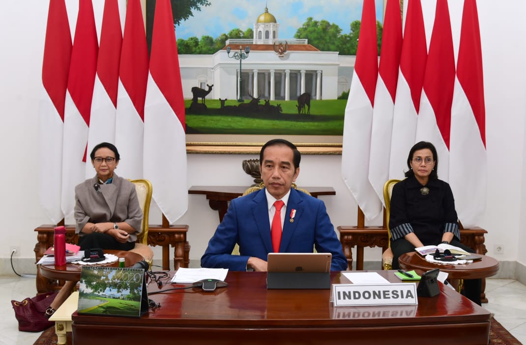 Presiden Jokowi Ikuti KTT Luar Biasa G20 Secara Virtual dari Istana Bogor