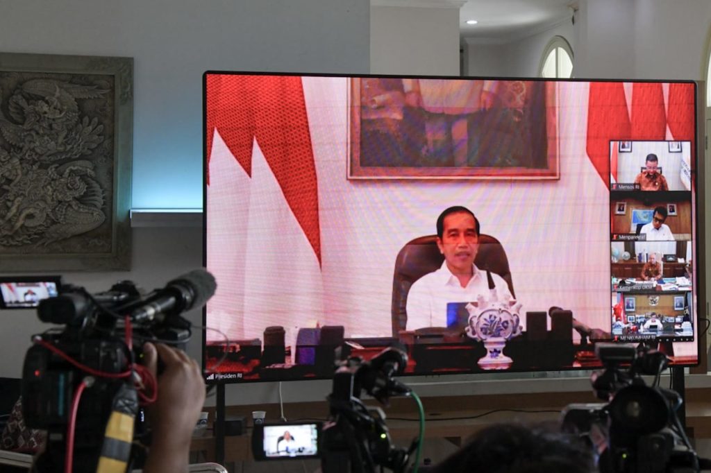 Jokowi: ASN, TNI/Polri, dan BUMN Dilarang Mudik