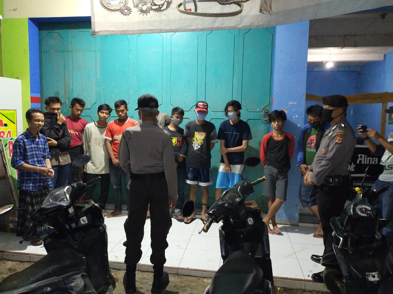 Polsek Langensari, Bubarkan Anak Muda yang Berkumpul di Jalan