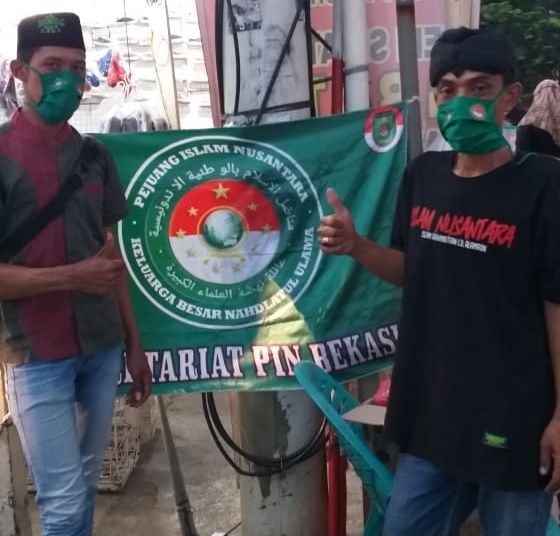 Pejuang Islam Nusantara Bekasi, Kembali Membagikan Takjil kepada Masyarakat di Pandemi Corona