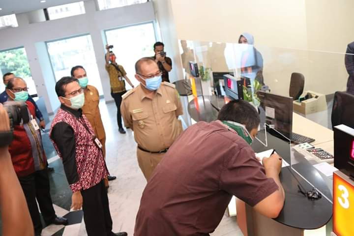 Bersiap Menuju New Normal, Akhyar Kunjungi Bank BNI Wilayah I Medan