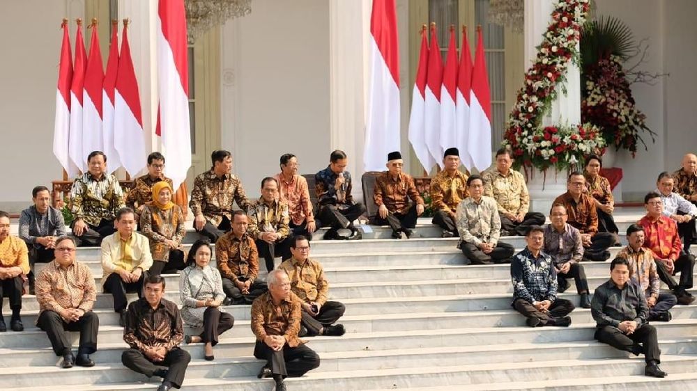 Pak Jokowi, Kalau Mau Terapkan New Normal Copot 11 Menteri Ini, Edan! Ada Nama...