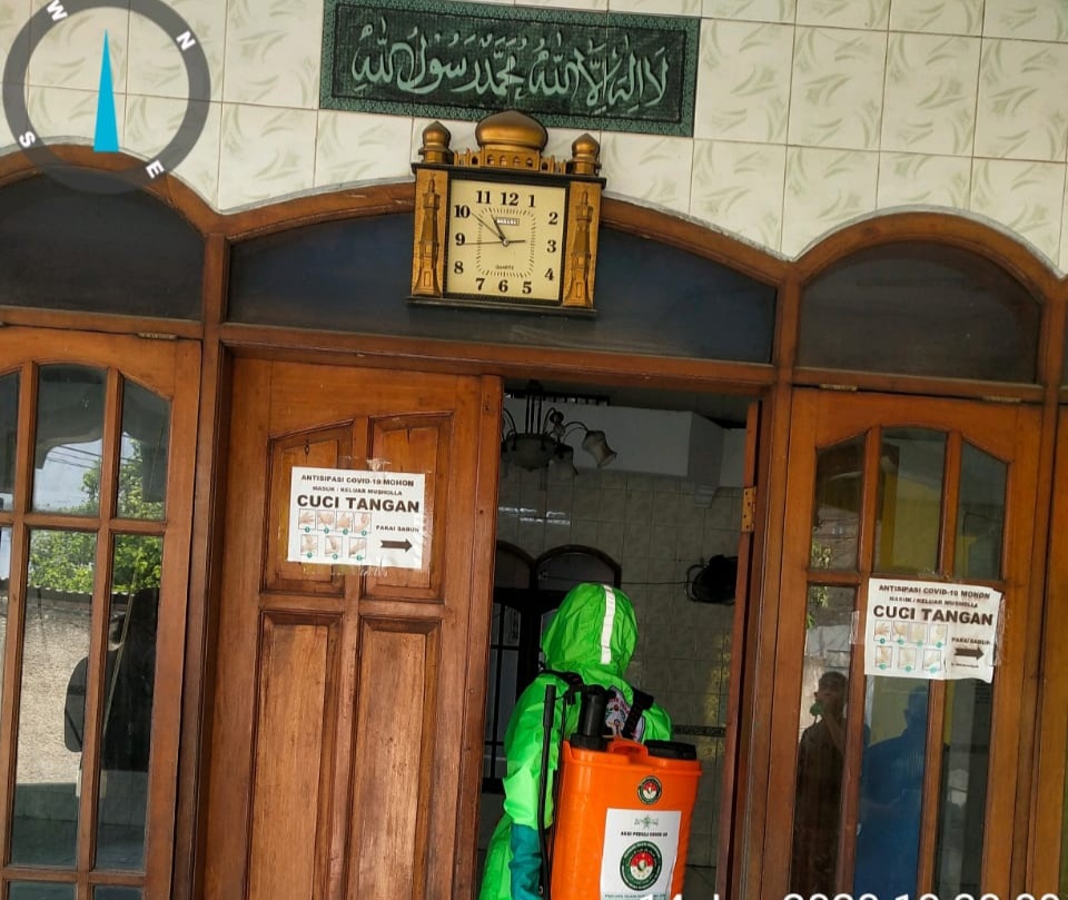 Pejuang Islam Nusantara DKI Jakarta, Semprotkan Disinfektan di Masjid dan Musholla