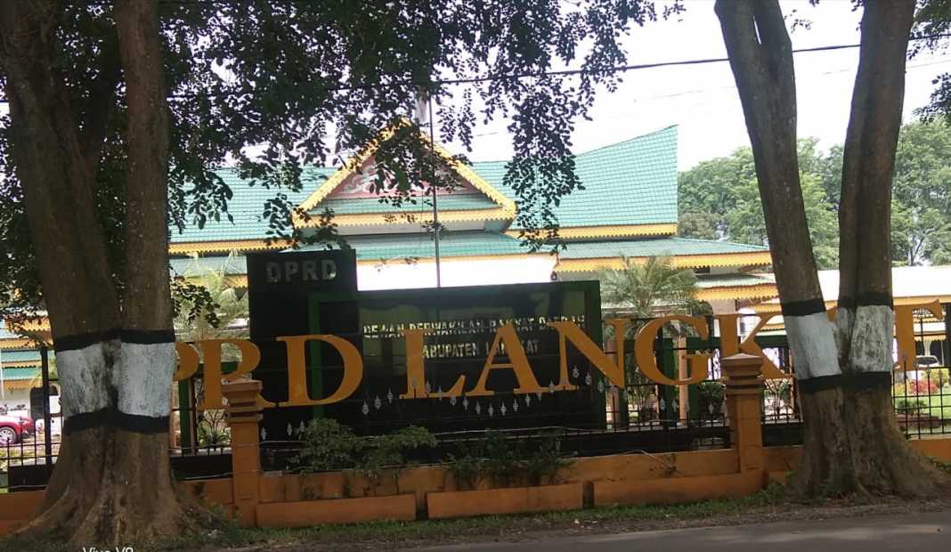 Fraksi PDIP DPRD Langkat, Sampaikan Pendapat Akhir Raperda APBD TA 2019