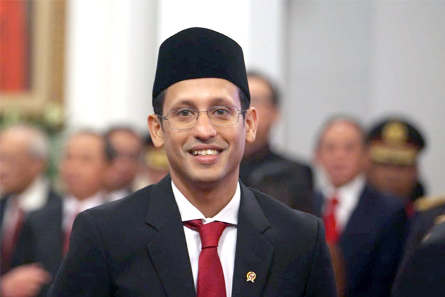 Buntut Polemik POP Kemendikbud, Jokowi Didesak Cari Pengganti Nadiem