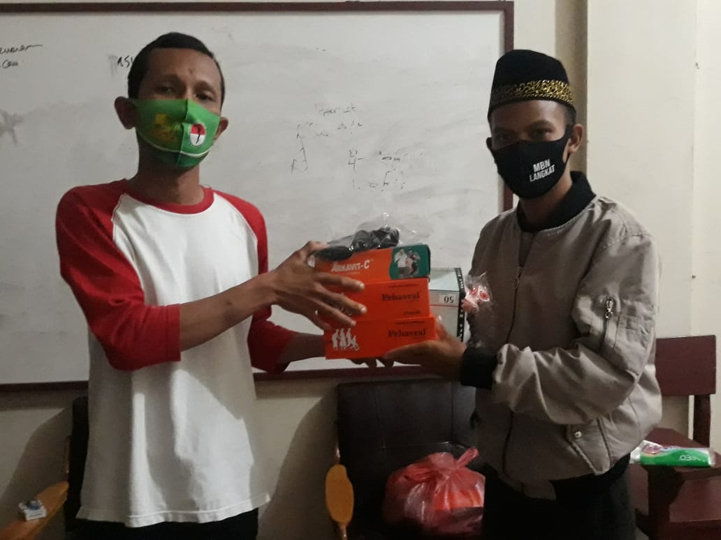 BKPRMI Kuala Begumit Akan Gelar FESPODES, PB MBN Langkat Serahkan Bantuan Masker dan Vitamin