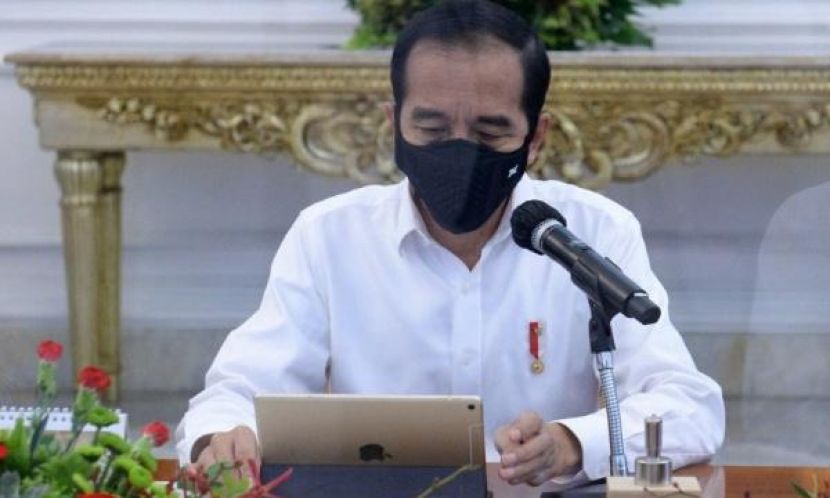 Jokowi Luncurkan Bantuan Rp 600 Ribu/Bulan untuk Pegawai Hari Ini