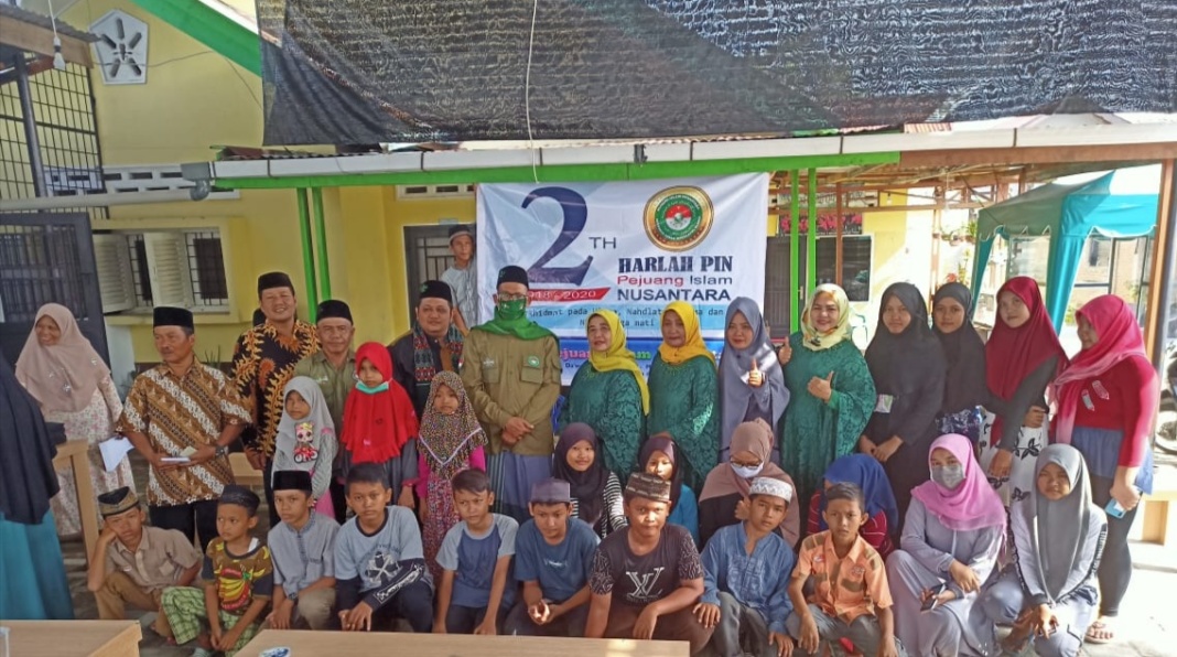 Pejuang Islam Nusantara Sumut, Hadiri Penyerahan Bantuan Dompet Peduli Pendidikan
