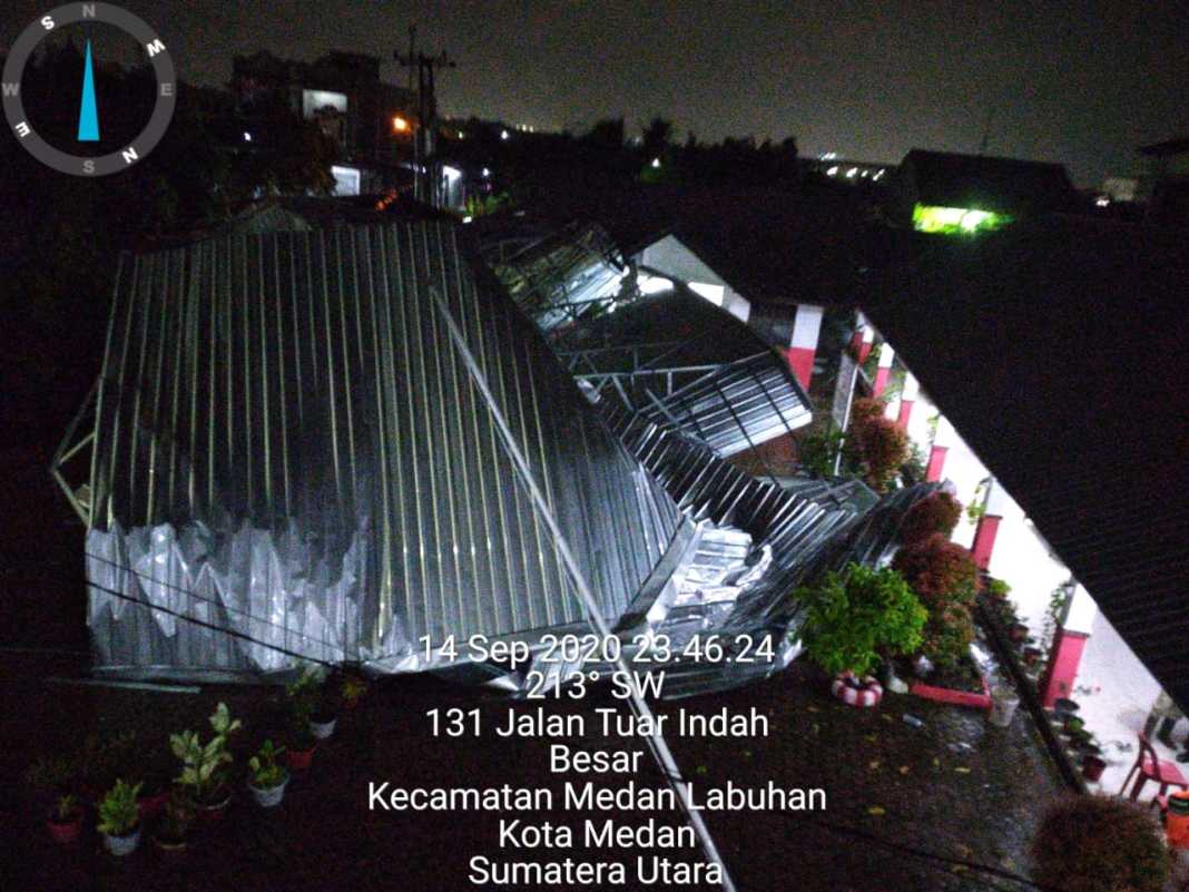 Angin Puting Beliung di Medan, Satu Bangunan SD Rusak